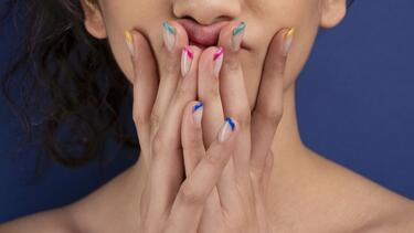 manicure magnific