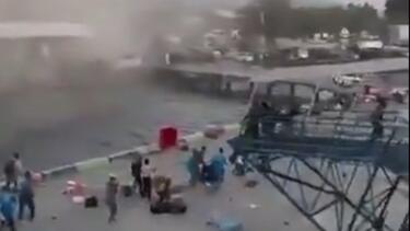 Iνδονησία: Εικόνες πανικού και καταστροφής από τα 7, 7 Ρίχτερ – «Θαμμένοι ζωντανοί στα ερείπια»
