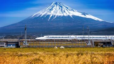 treno iaponia magnific