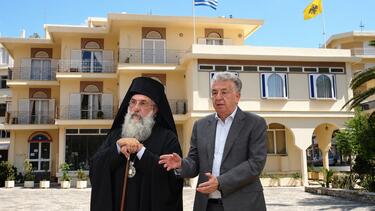 arxiepiskopi eygenios arnaoutakis
