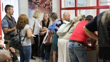 Ουρές, ΕΑΣΗ, ΟΣΔΕ