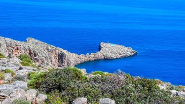 stavros_akrotiri