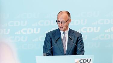 Γερμανία: Η AfD διευρύνει το προβάδισμά της έναντι του Μερτς