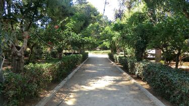 parko rethymno dentra