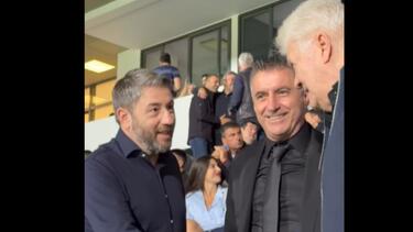 Στο πλευρό της Εθνικής Ελλάδος ο Νίκος Ανδρουλάκης (Βίντεο)