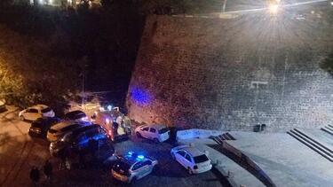 Πτώση, Άγαλμα Βενιζέλου