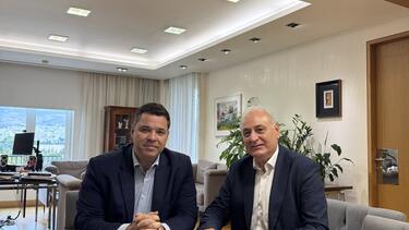 Συνάντηση του Δημάρχου Βιάννου με τον Υφυπουργό παρά τω Πρωθυπουργώ για το ζήτημα της ακτογραμμής Καστρίου-Κερατόκαμπου και των καταστημάτων της περιοχής 