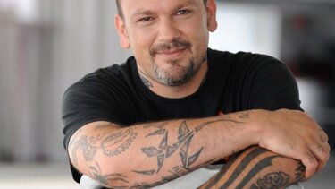 Δημήτρης Σκαρμούτσος: "Μου έχουν επιστρέψει πιάτα πίσω και ακόμα μου γυρνάνε"