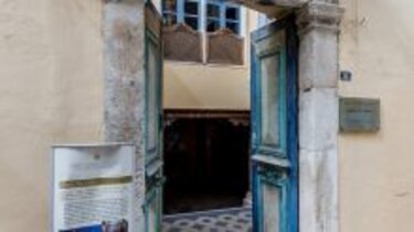 Λύκειο Ελληνίδων: Υφαίνοντας το μέλλον της παράδοσης στην καρδιά του Ηρακλείου