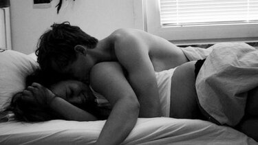 Εάν βλέπετε αυτά τα 8 σημάδια στη σχέση σας, μάλλον συμβιβάζεστε