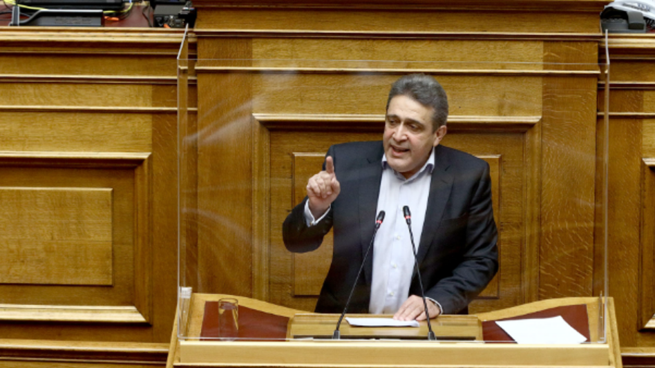 Μια "φανταστική" παραίτηση και η διόρθωση