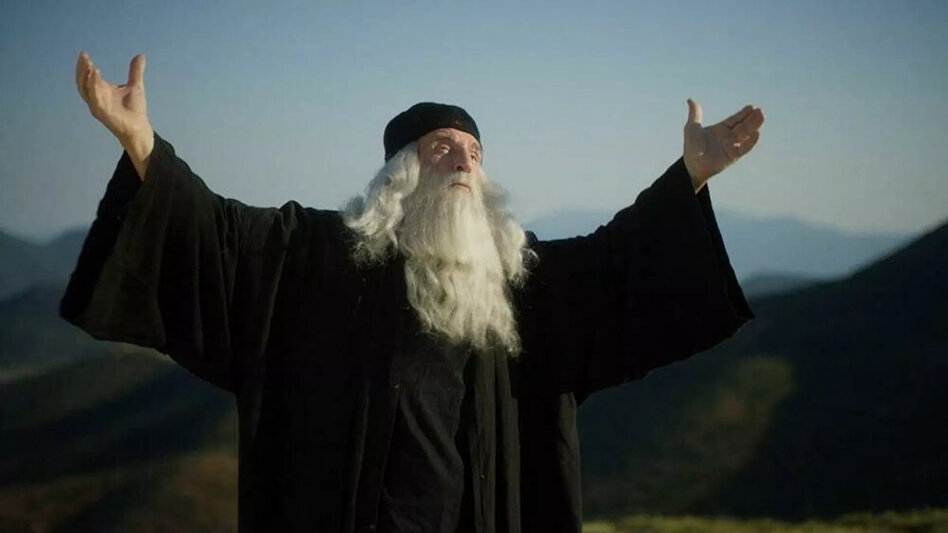 Άγιος Παΐσιος: "Ντυμένα" με θεία παρέμβαση τα γυρίσματα - Τα θαύματα που βίωσαν οι πρωταγωνιστές