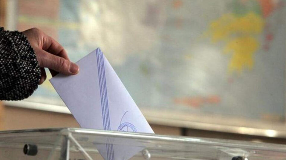 Σχέδιο για εκλογές στις 9 Απριλίου