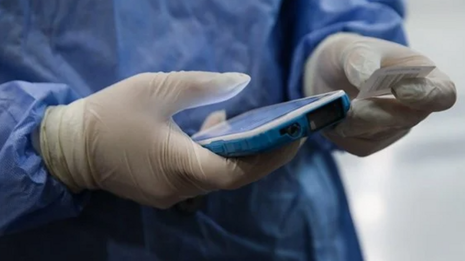 Πάνω από 300 τα θετικά rapid tests την Παρασκευή στην Κρήτη