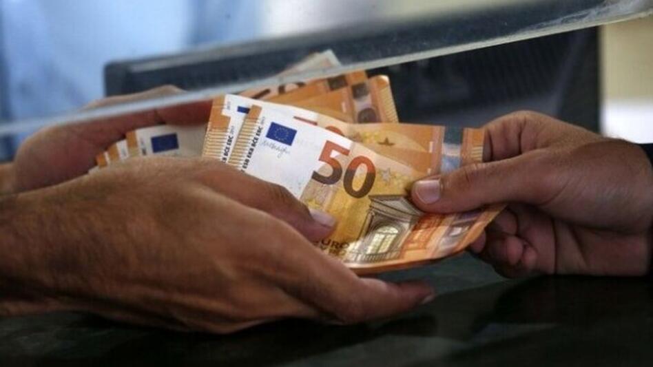 Έρχεται η τριπλή αύξηση στις συντάξεις