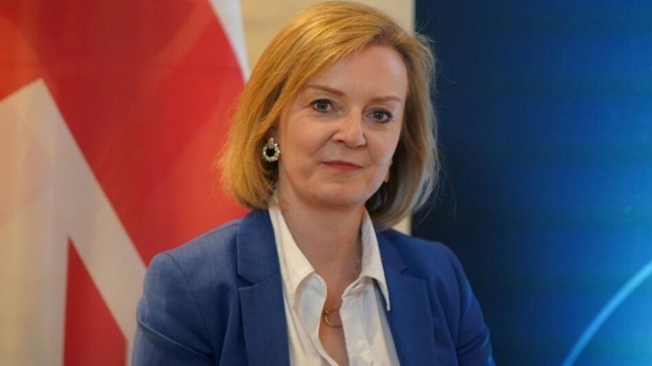 Η Λιζ Τρας δεσμεύθηκε να αναλάβει αμέσως δράση για την αντιμετώπιση της κρίσης του κόστους ζωής