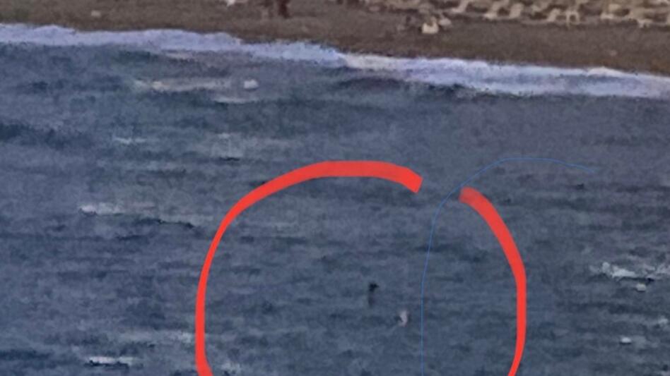 Η πεισματάρα τουρίστρια αναστάτωσε την παραλία των Ματάλων