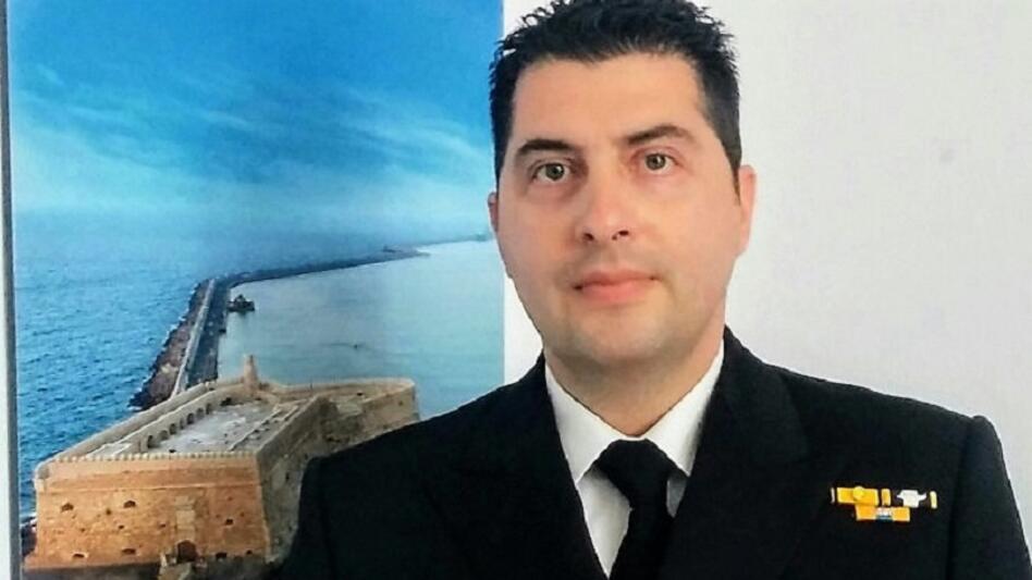 Ευχές στον λιμενάρχη για την προαγωγή