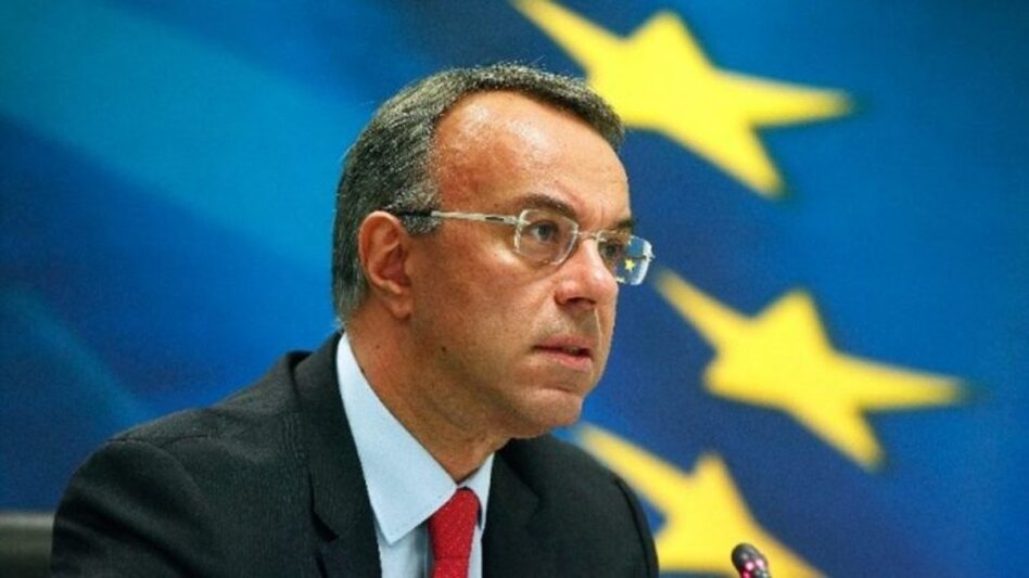 «Αν προκύψει δημοσιονομικός χώρος, είναι αυτονόητο ότι θα επιστραφεί στην κοινωνία όπως πράττουμε μέχρι τώρα» ανέφερε ο υπουργός Οικονομικών