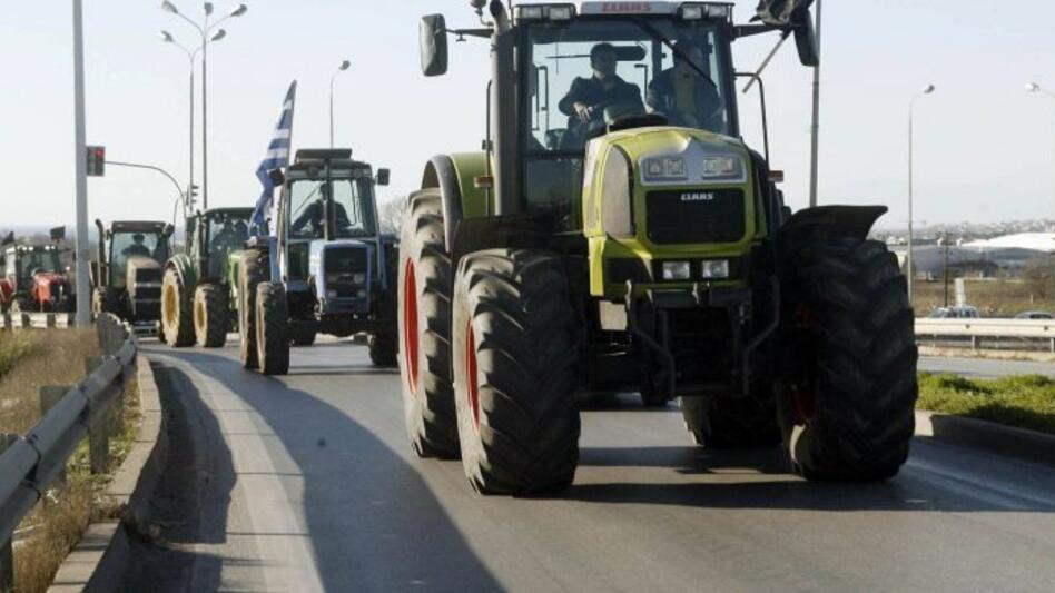 Νέα κινητοποίηση αγροτών στον κόμβο των Μουρνιών