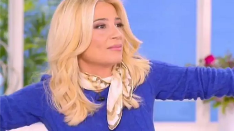 Σε νέα ώρα και με νέο τίτλο η εκπομπή της Φαίης Σκορδά