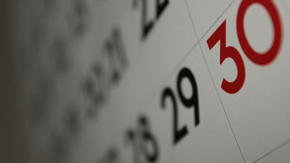 Οι αργίες και τα τριήμερα του 2025