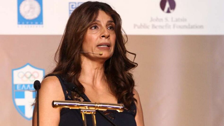 "Επίσημη πρώτη" για τη νέα εκπρόσωπο τύπου του ΣΥΡΙΖΑ
