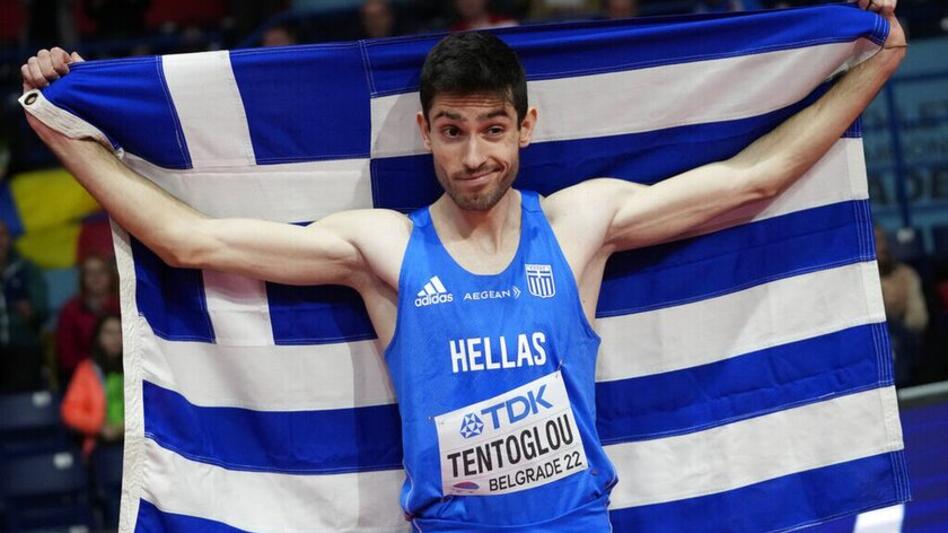 Τεντόγλου: «Έλληνες, είστε οι μεγαλύτερες παιχτούρες!»