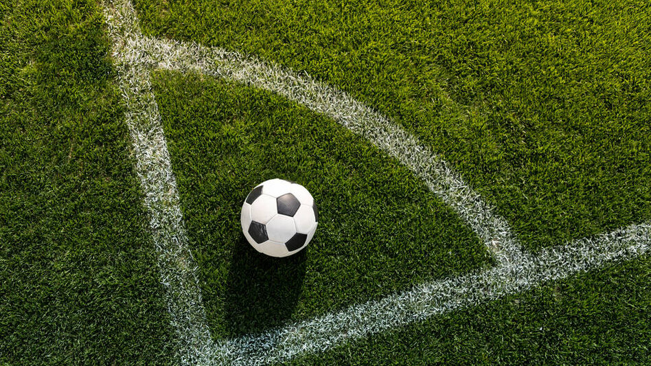 Άφηνε τους φίλους του να μπαίνουν στο γήπεδο δωρεάν από το κυλικείο