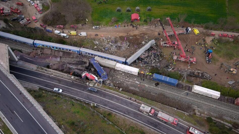 Εξεταστική για Τέμπη: Έγιναν μοιραία λάθη που δεν είχαν σχέση με την τηλεδιοίκηση, είπε ο πρόεδρος των Σιδηροδρομικών