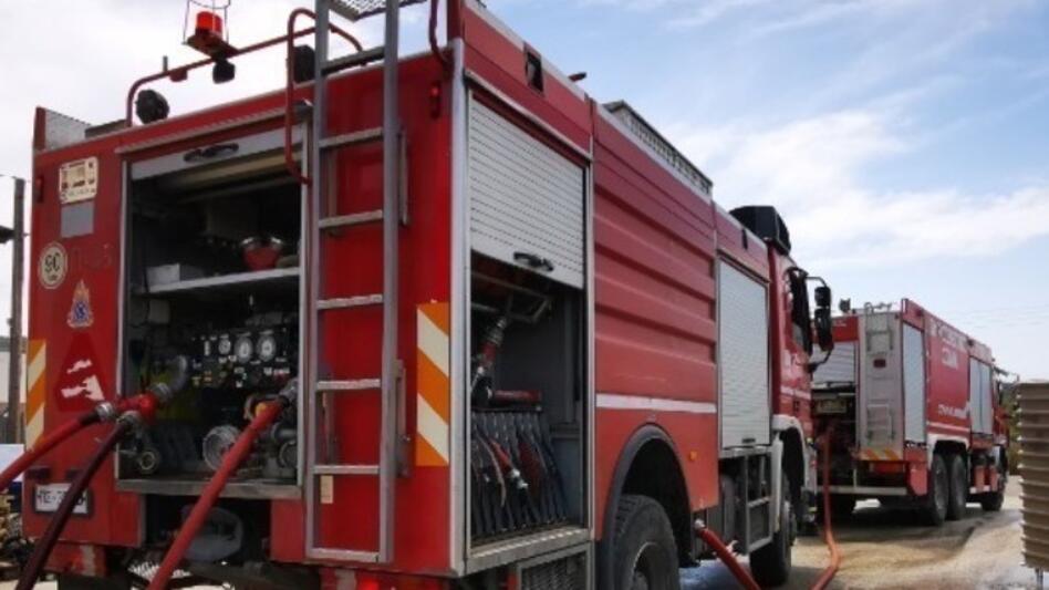 Στις φλόγες τυλίχθηκε εστιατόριο στους Νέους Πόρους