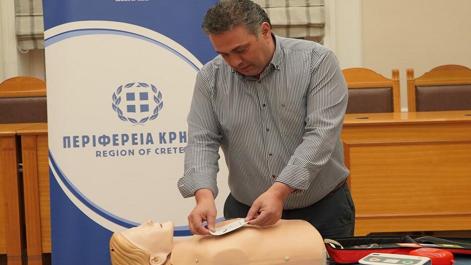 Γιώργος Πιτσούλης: 250 Απινιδωτές - Μια παρέμβαση που σώζει ζωές 