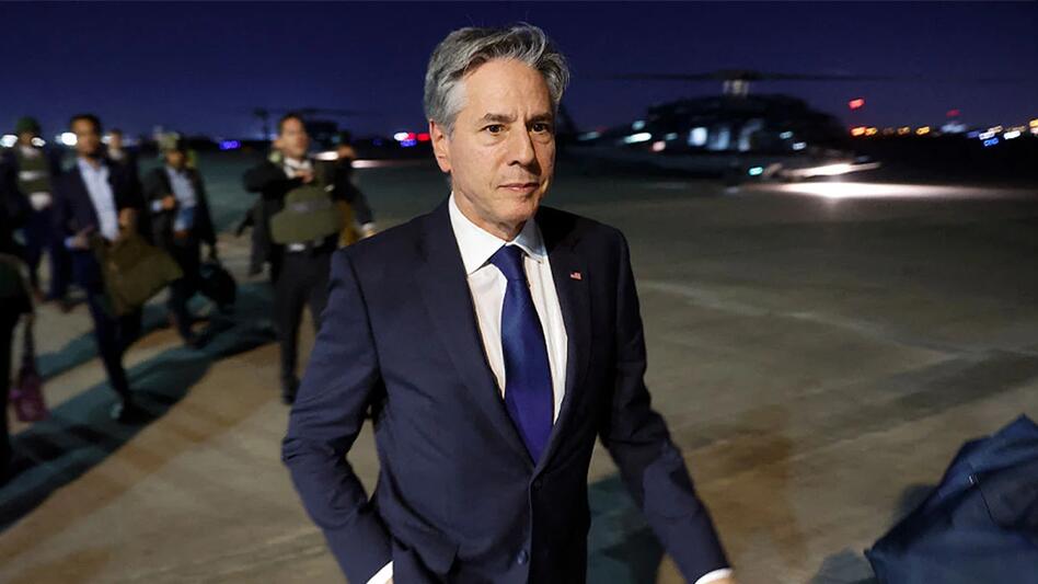 Νταβός: Μηχανική βλάβη καθήλωσε το αεροσκάφος του Μπλίνκεν