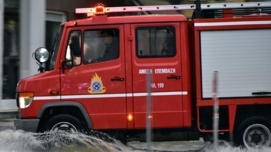 Θεσσαλονίκη: Υπό έλεγχο η φωτιά σε διαμέρισμα στην Ευκαρπία