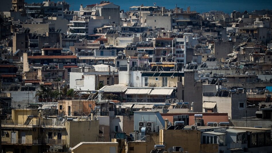 Ακίνητα: Τι αλλάζει στις αντικειμενικές αξίες 12 δήμων