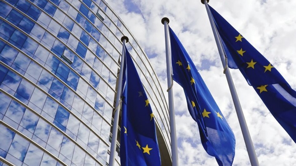 Η Κομισιόν επιμένει στην επίτευξη μιας εμπορικής συμφωνίας με τις ΗΠΑ μέχρι τις 9 Ιουλίου