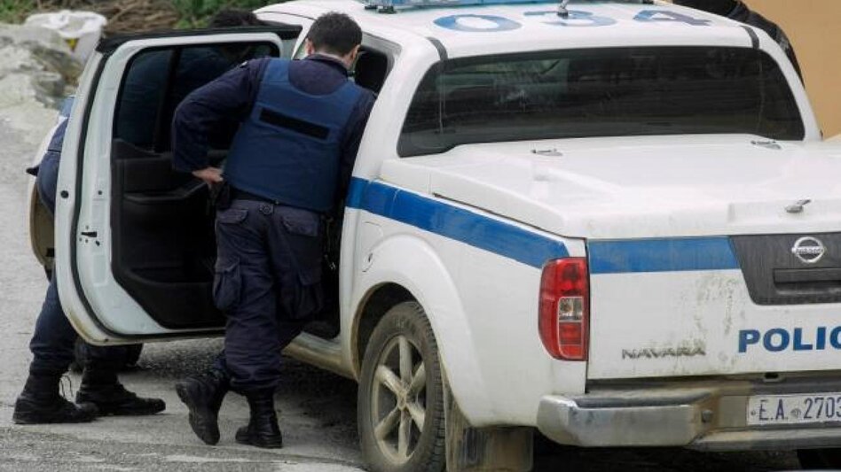 Μεσαρά: Έφοδος των ΤΑΕ σε σπίτια, εντοπίστηκαν όπλα και κροτίδες - Τρεις συλλήψεις