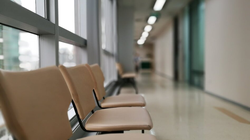 Γιατί έχουν «κολλήσει» οι τοποθετήσεις των διοικήσεων στα νοσοκομεία;