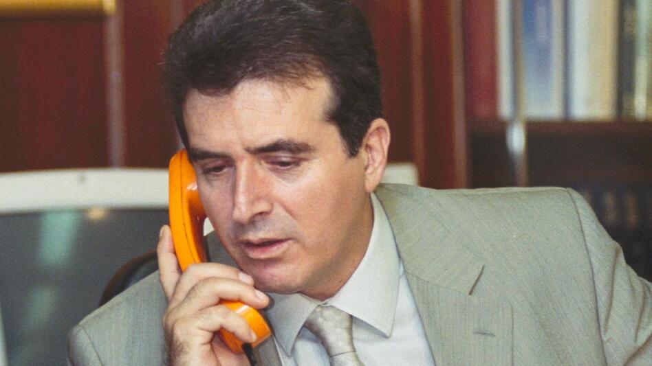 Μιχάλης Χρυσοχοϊδης: Πώς εξάρθρωσε τη 17 Νοέμβρη