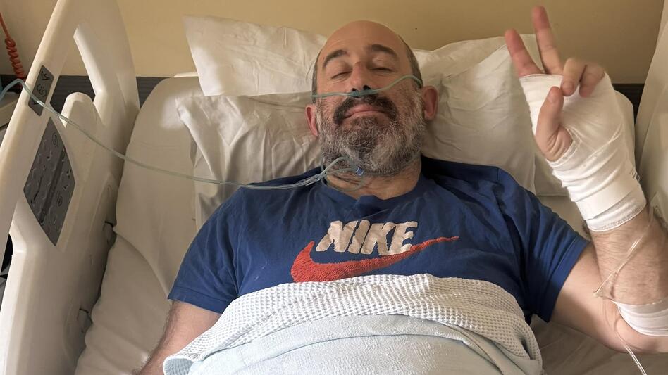 Το μήνυμα του αντιδημάρχου από το κρεβάτι του... πόνου