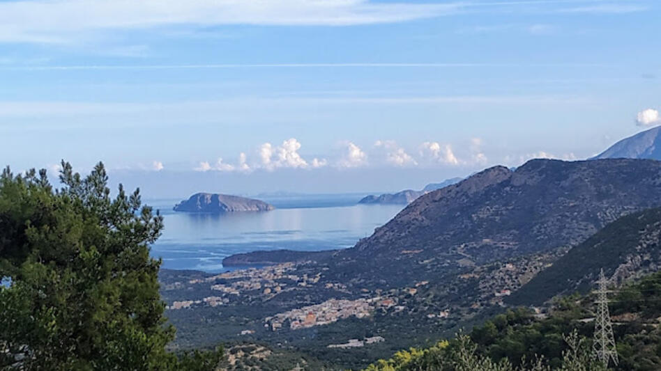 Πεζοπορία στο φαράγγι της Κατσικαντάρας από τον Ορειβατικό Σύλλογο Αγίου Νικολάου