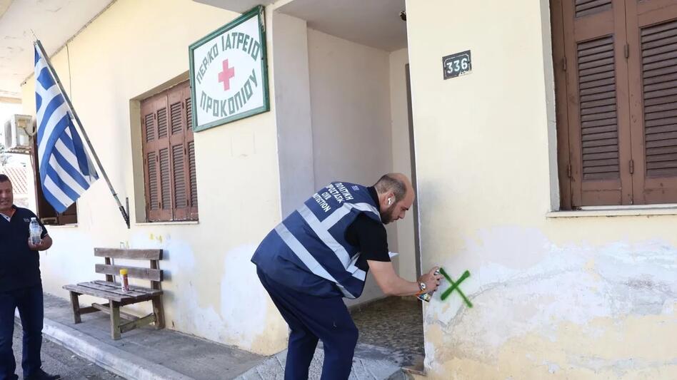 Σεισμός στην Εύβοια: Συνεχίζονται οι έλεγχοι στα κτίρια