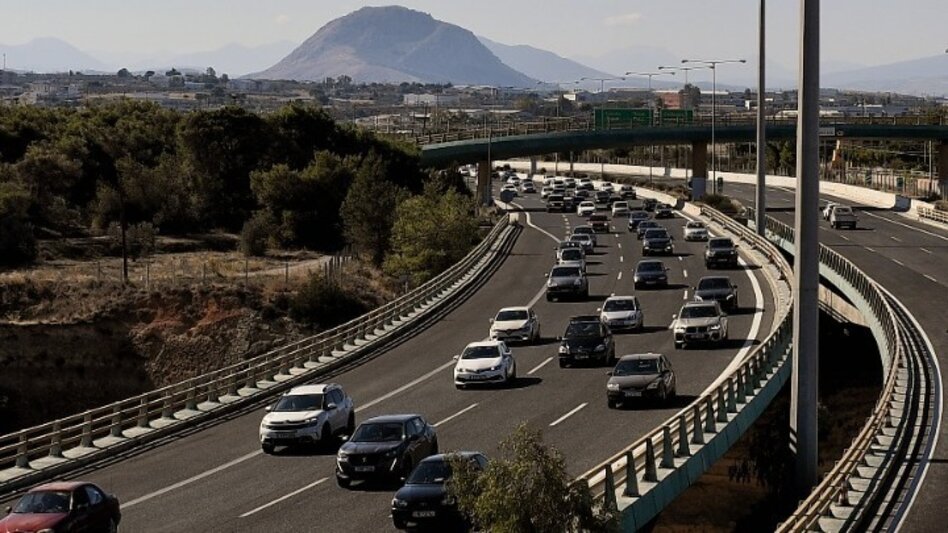 ΑΑΔΕ: Μπαράζ ελέγχων για όσους έχουν θέσει σε ακινησία τα οχήματά τους