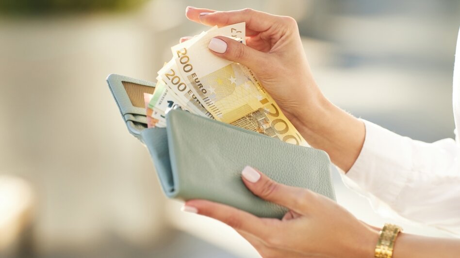 e-ΕΦΚΑ: Πότε καταβάλλονται οι συντάξεις Αυγούστου 2025