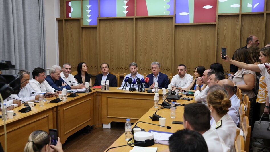 Σε επαφή με ιδιώτη για χώρο προσωρινής παραμονής και ΟΧΙ για κλειστή δομή κράτησης