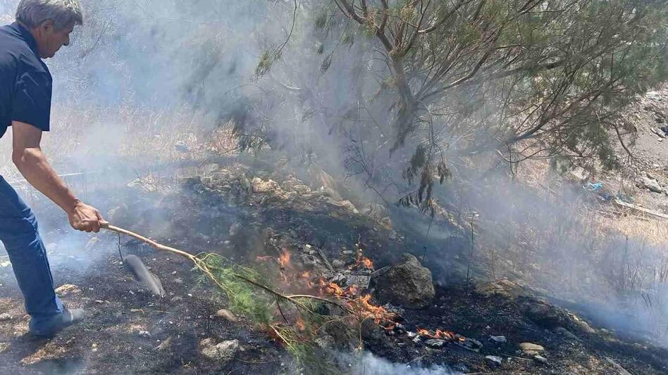 Κουτσουνάρι Ιεράπετρας: πρόλαβαν τα χειρότερα πυροσβέστες και πολίτες