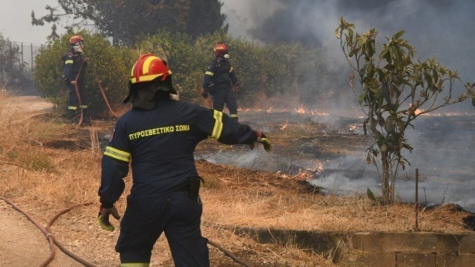 Σητεία: Καλά τα νέα από το μέτωπο της μεγάλης φωτιάς