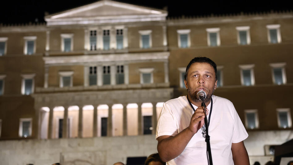 Ηράκλειο: Οι υπάλληλοι της Περιφέρειας Κρήτης στηρίζουν τον αγώνα του Πάνου Ρούτσι