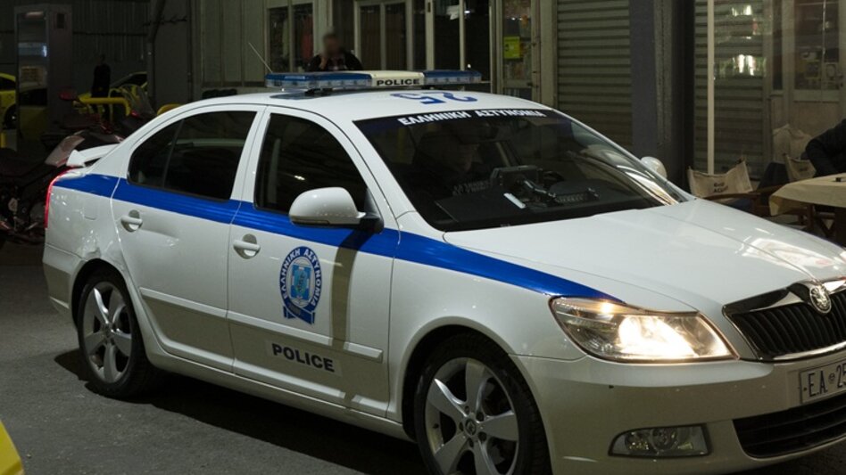 Κομοτηνή: 43χρονη Ρομά έκλεψε κοσμήματα και πέταξε υδροχλωρικό οξύ σε υπάλληλο