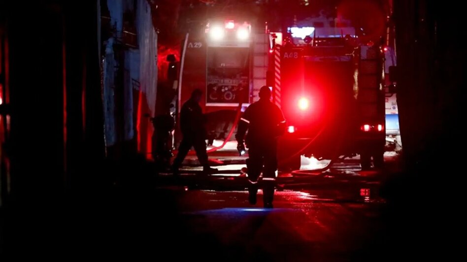  Σητεία: Οι πυροσβέστες πρόλαβαν τα χειρότερα 